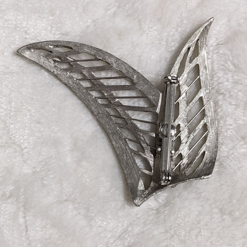 Vintage Brushed Silvertone Fern Brooche - Picture 5 of 7